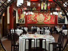 -梅龙镇酒家(南京西路总店)