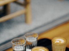 -Metal hands·铁手咖啡