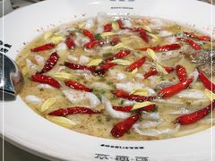 -渔语鱼酸菜鱼新川菜(来福士店)