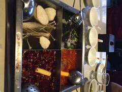 海底捞(经三路店)-海底捞火锅(璞丽中心店)