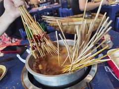 传统锅底-马路边边串串香(双井直营店)