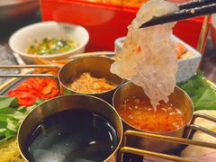 -禄婶鸡煲·打边炉