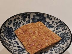 -新荣记(BFC外滩金融中心店)