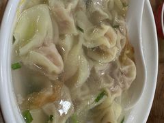 -珊珊小笼馆(仙霞路店)