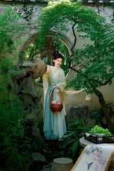 点击看大图 -两间半汉服工作室(平江路店)