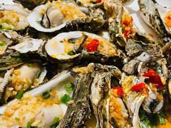 炭烤生蚝-79号渔船海鲜饭店(宝安店)