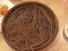 -佬钱湾仔(衣裳街店)