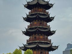 -龙华寺
