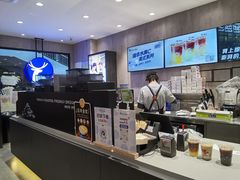 -瑞幸咖啡(梅花园地铁站店)