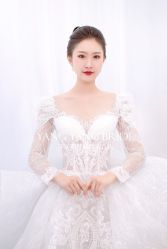 -洋洋婚纱品牌集合店