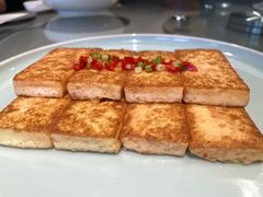 豆腐小葱煎-川旺角川粤融合菜•海景餐厅(星海广场店)