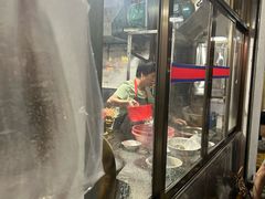 -建国蚵煎蚵面