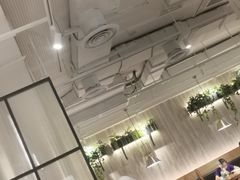 大堂-必胜客(百联又一城店)