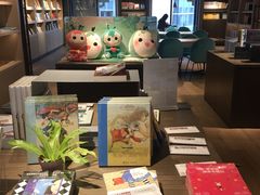 -光海书局(南京东路第一百货店)
