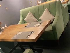 卡座-半悦牛排(龙湖西宸天街店)