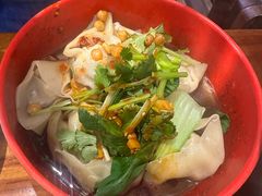 -爆炸头阿姨小四川正宗川味小吃(无任何分店)