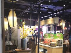 -呷哺呷哺 小火锅 (浦东新欧尚超市店)