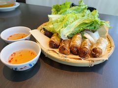 -大头虾越式风味餐厅(光明广场店)