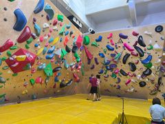 -问山MountQuest攀岩馆