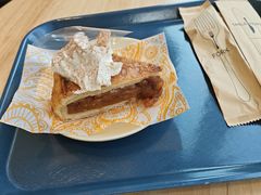 -OUR Bakery(中海环宇荟店)