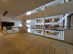 -上海浦东假日酒店