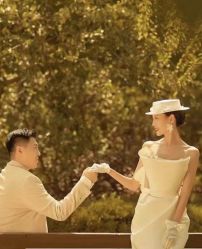 -钟爱一生婚纱摄影旗舰店