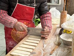 现炸油条-汪记鲜鱼糊汤粉(沈阳路总店)