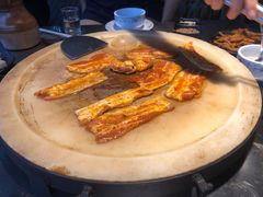 石板烤肉-冰冰龙虾·江湖菜·花园江景餐厅
