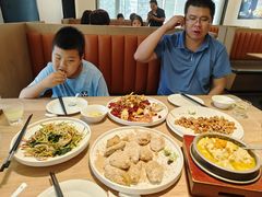 -连鹭海鲜·海肠捞饭·海胆饭(星海店)