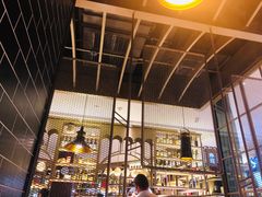 大堂-钱小奴海鲜自助黑金店(杭州滨江龙湖店)