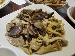 -冯氏吴山贡鹅(206国道店)
