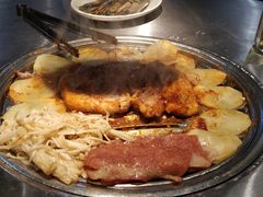 -韩聚屋韩国烤肉餐厅(新北万达店)