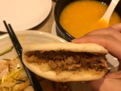 -秦香阁·西北家常菜(徐汇日月光中心店)