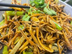 干锅茶树菇-六和孝顺素食餐厅(西湖道店)