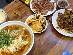 -萍姨抻面馆·鸡架冒菜(清湖店)