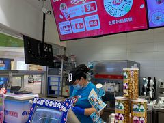 -DQ·蛋糕·冰淇淋(湖景东路店)