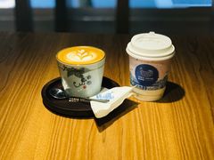牛奶咖啡-Oasis coffee燕谷咖啡(公信店)