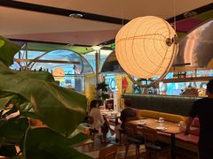 -芭莉与彩虹西餐厅(成都合生汇店)