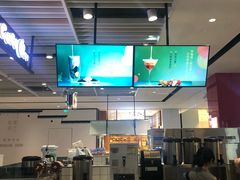 -CoCo都可(湖滨银泰店B区店)