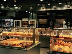 面包甜点陈列柜-UH祐禾(武汉武商MALL店)