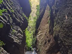 -龙水峡地缝景区
