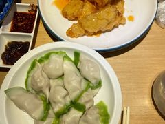 -关东小磨东北菜(上海长风大悦城店)