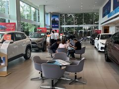 -上海和裕一汽丰田4S店(七宝店)