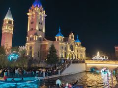 -东港音乐喷泉广场