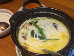 -云海肴·汽锅鸡·云南菜(天津国金汇店)