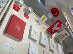 -SALON DE VANHADA