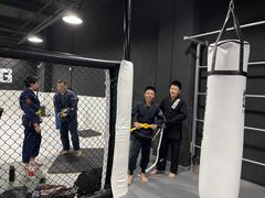 -K1-Club综合格斗俱乐部(青旅新天地店)