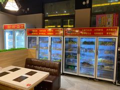 -轩于鲜旋转自助小火锅(新之城购物广场店)