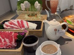 -湊湊火锅·茶憩(南京万象天地店)