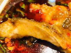 -肖肖酸萝卜鱼火锅(总店)